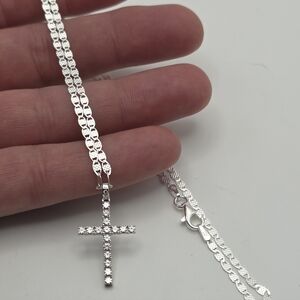 2 ctw Moissanite Cross Pendant In 925
